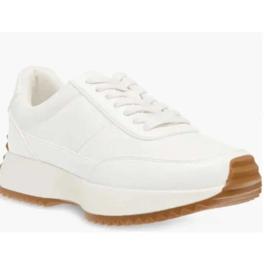 Dolce Vita Zina White Platform Sneakers Gum Sawtooth Sole Low Top Trainer